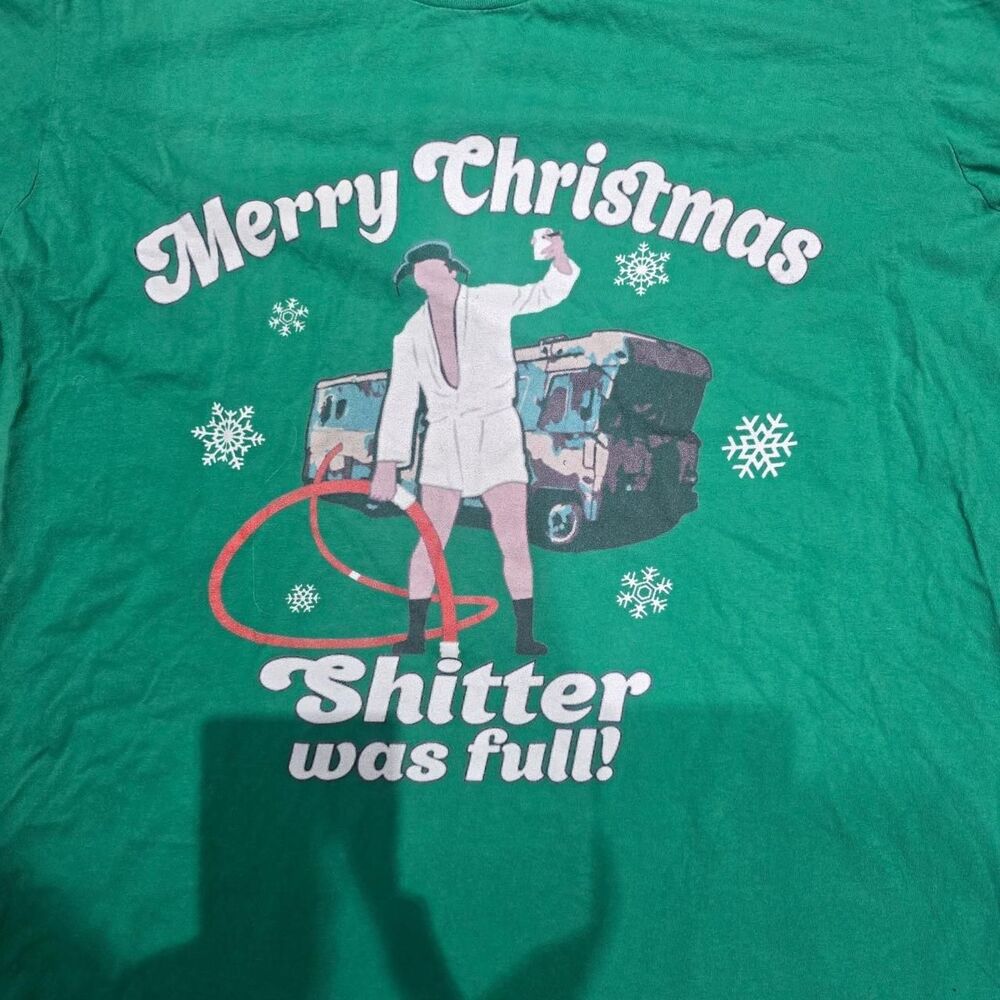 Green National Lampoon's Christmas Vacation shirt size XL